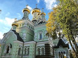 Pokrovsky-Monastery-in-Kiev